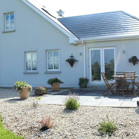 Bunlin Heights Self Catering Studio มิลฟอร์ด ภายนอก รูปภาพ